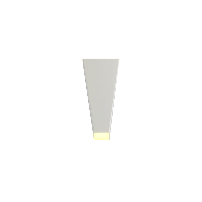 Simplistic Style Trapezoid Wall Washer Light Aluminum Warm/White Lighting LED Bedside Wall Lamp in Black/White | Stornfield