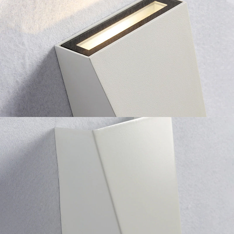 Simplistic Style Trapezoid Wall Washer Light Aluminum Warm/White Lighting LED Bedside Wall Lamp in Black/White | Stornfield