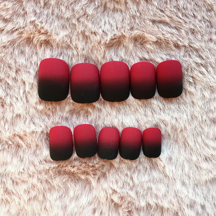 Artificial nails with elegant ombre effect Stornfield