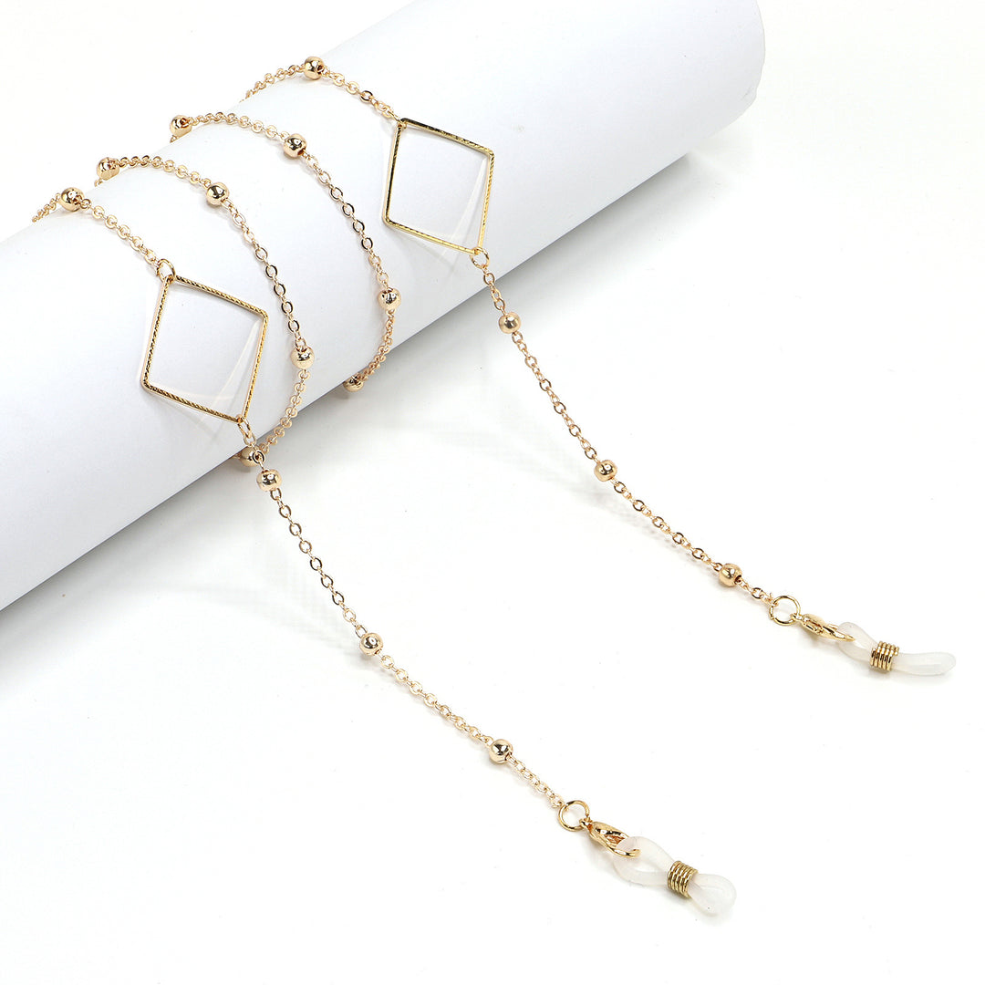 Elegant Gold Chain Eyewear Holder Stornfield