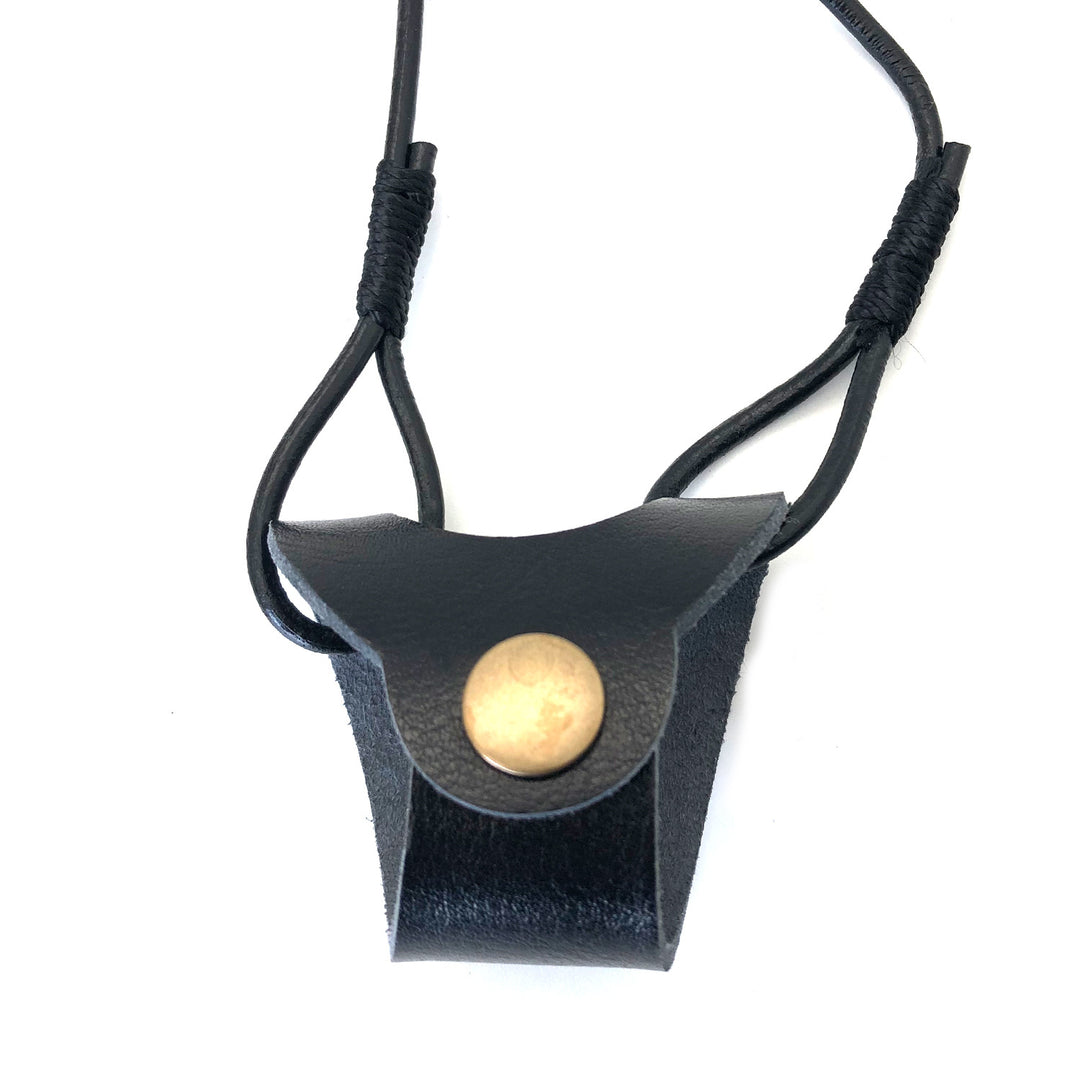 Versatile Eyewear Retainer Holder Stornfield