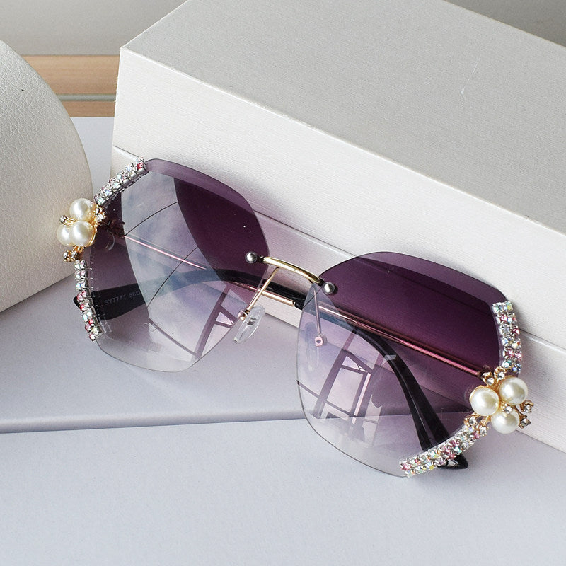 Women extravagant oversized sunglasses with pearl embellishments Stornfield