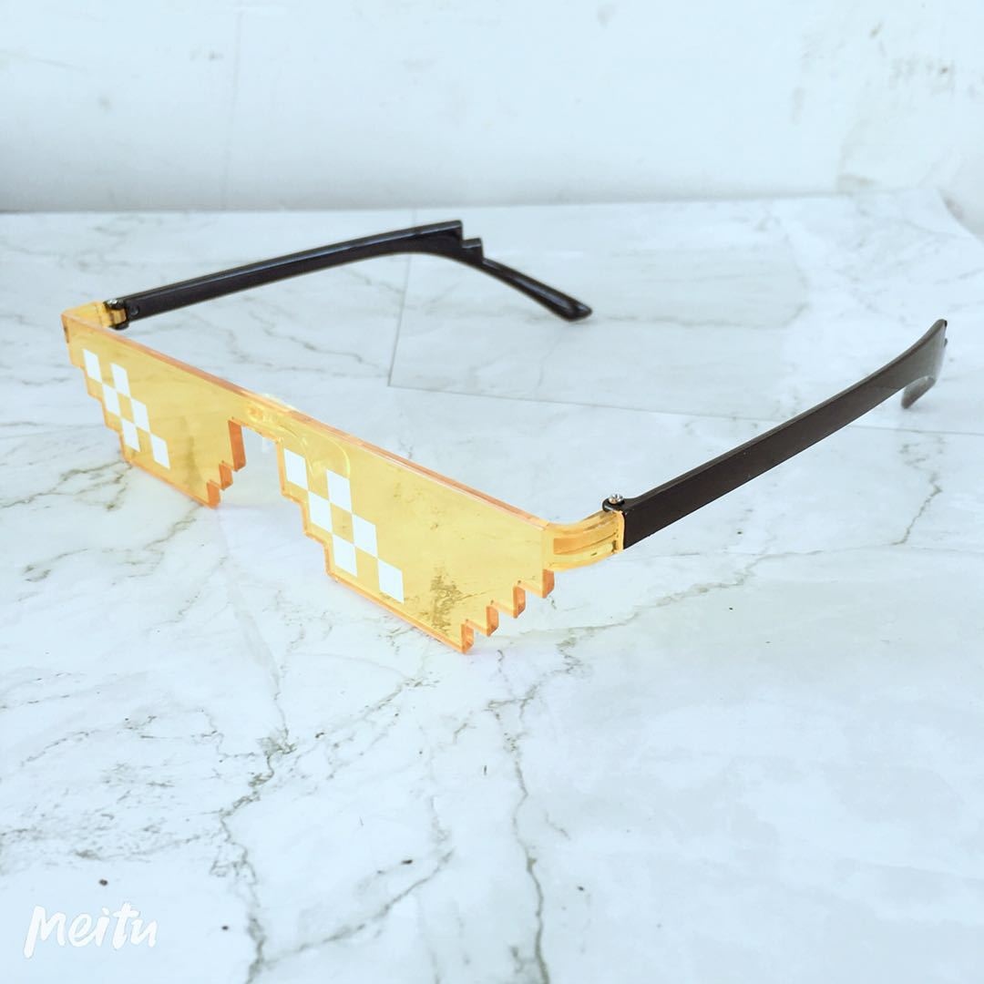 Pixelated Fashion Sunglasses Stornfield