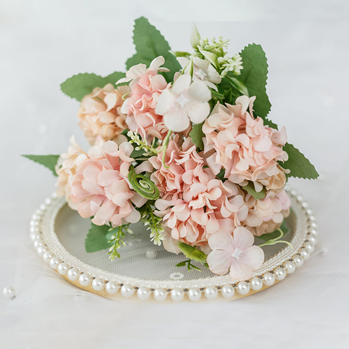 Elegant Floral Arrangement  1790318260