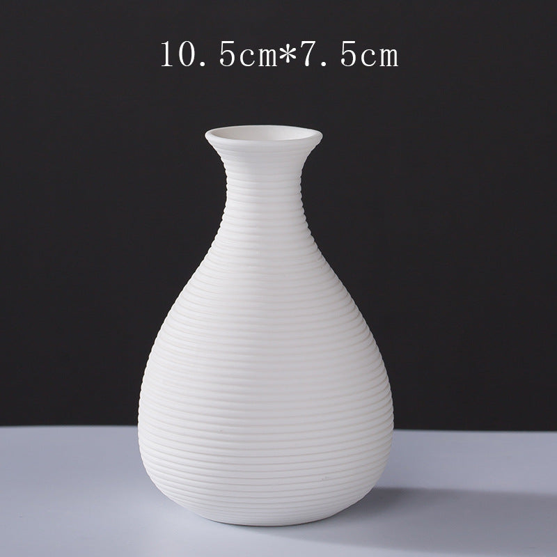 Elegant Decorative Flower Vase Stornfeild