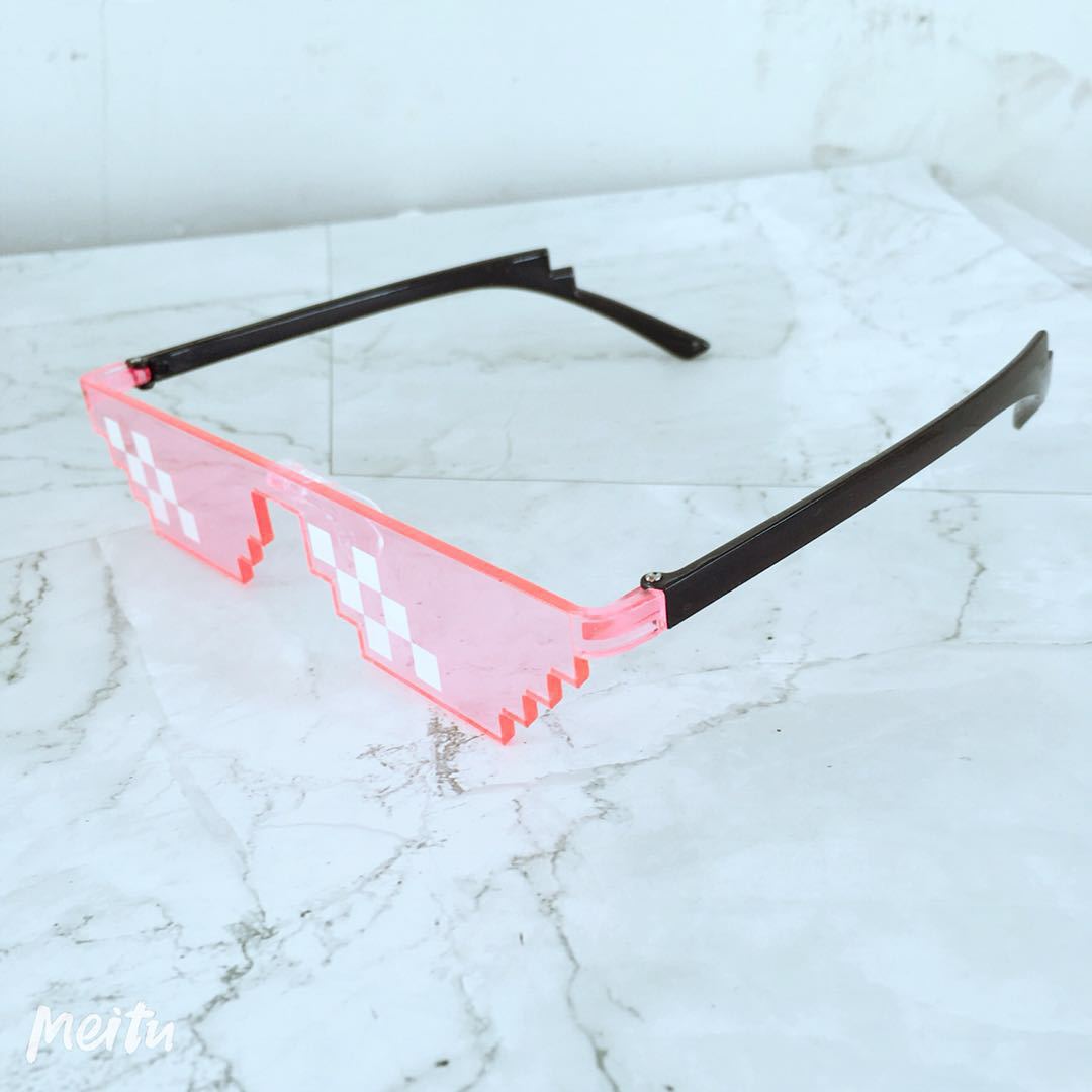 Pixelated Fashion Sunglasses Stornfield