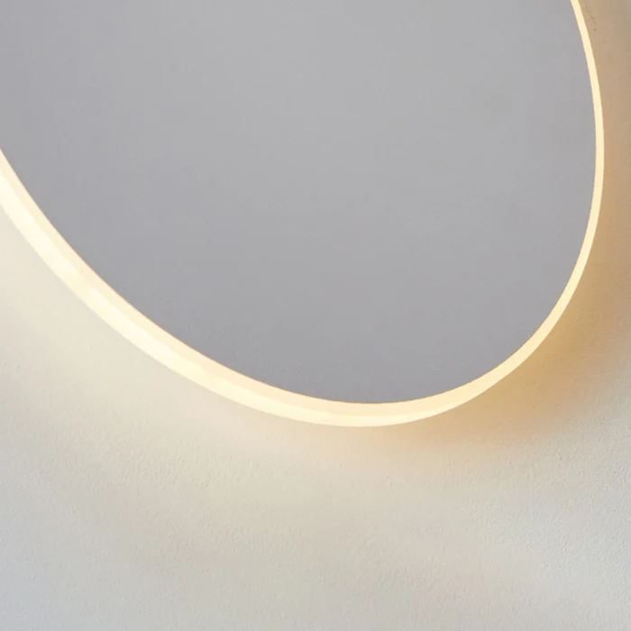 Elegant LED wall light for outdoor use - Minimalist round design | Stornfield