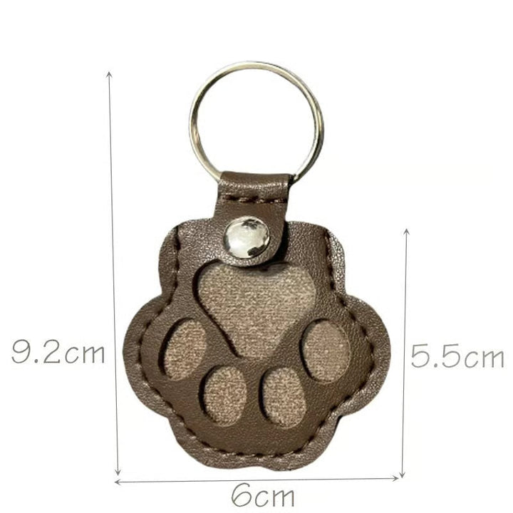 PawMemorie keychain – memorial pendant with paw print and inner compartment | Stornfield