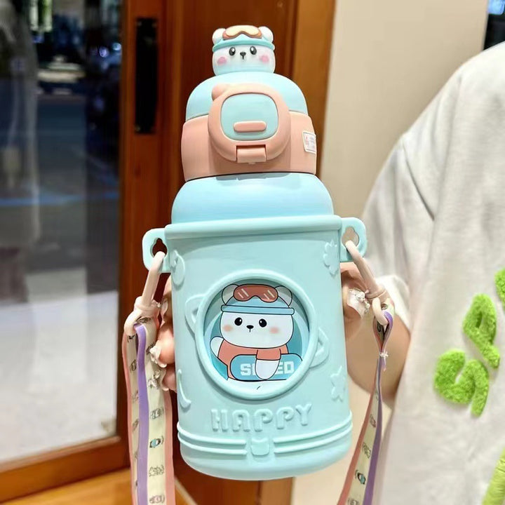Children's thermos bottle with suction cup and straw