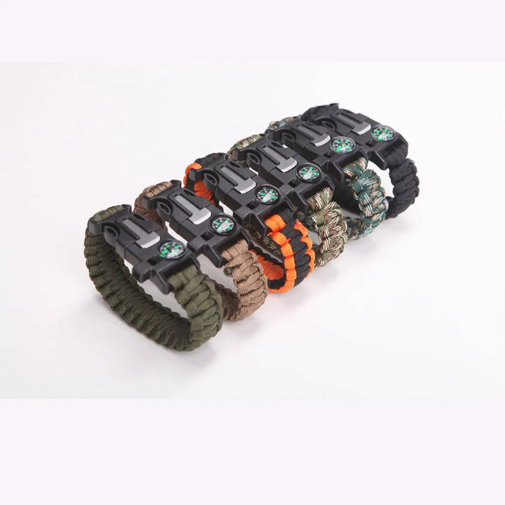 5-in-1 Survival Paracord Bracelet | Stornfield