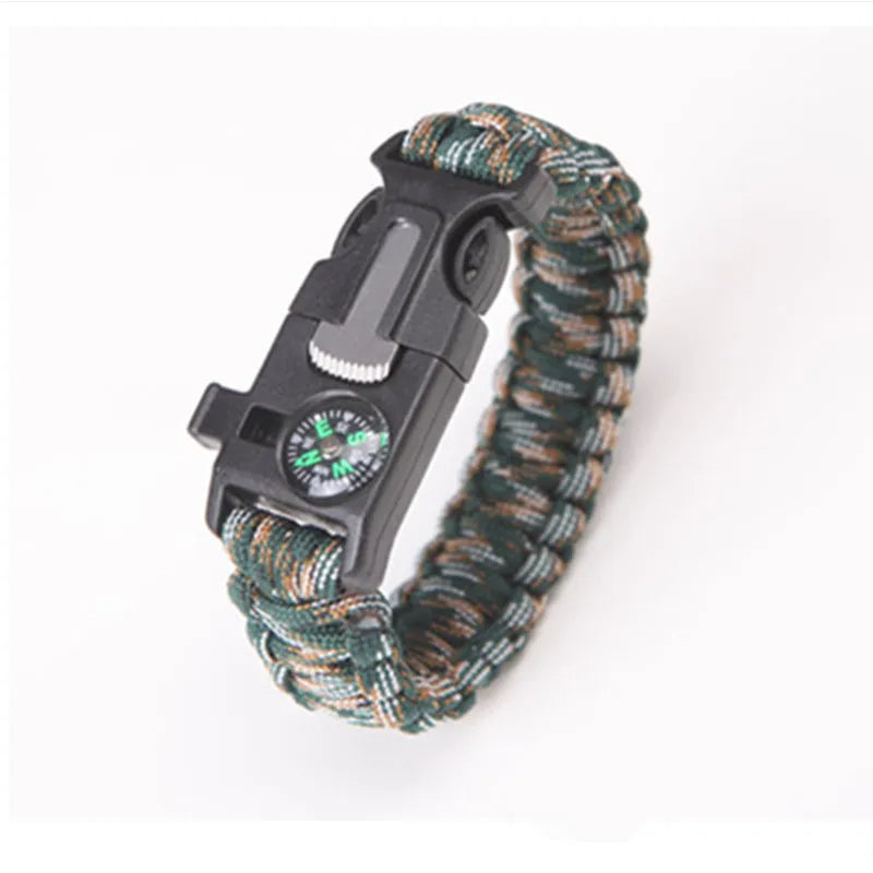 5-in-1 Survival Paracord Bracelet | Stornfield