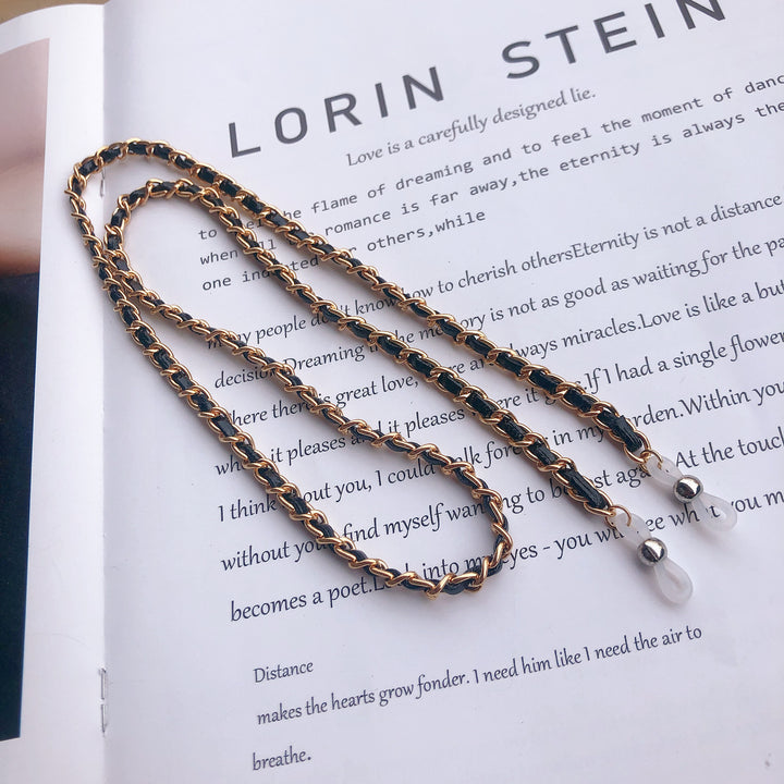 Stylish Twisted Metal Eyewear Chain Stornfield