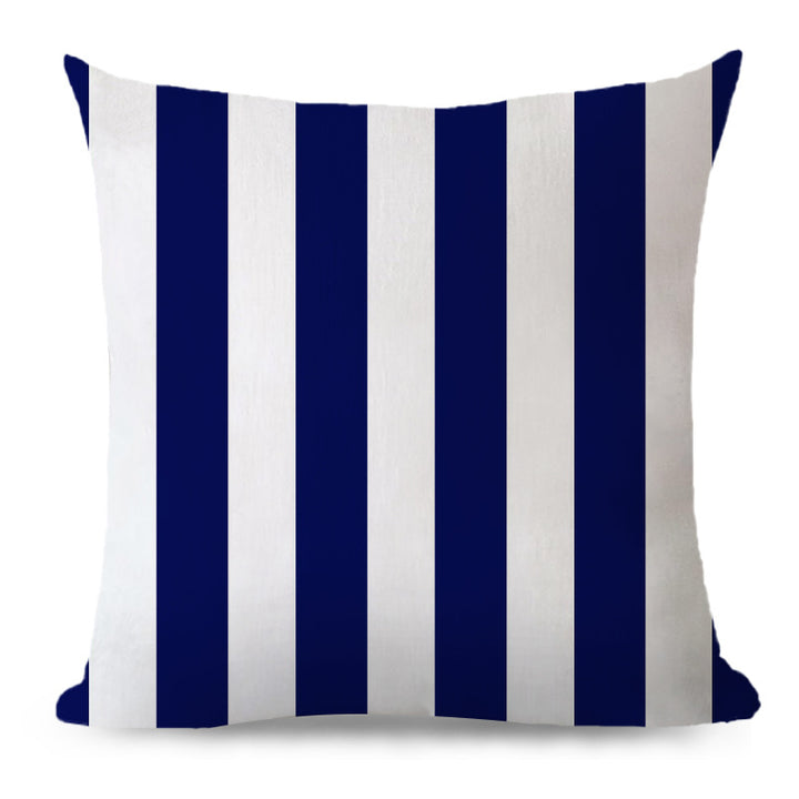 Decorative cushion with zigzag pattern from