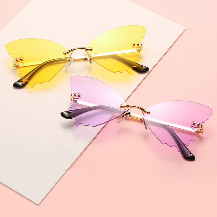 Butterfly-Shape Statement Sunglasses Stornfield
