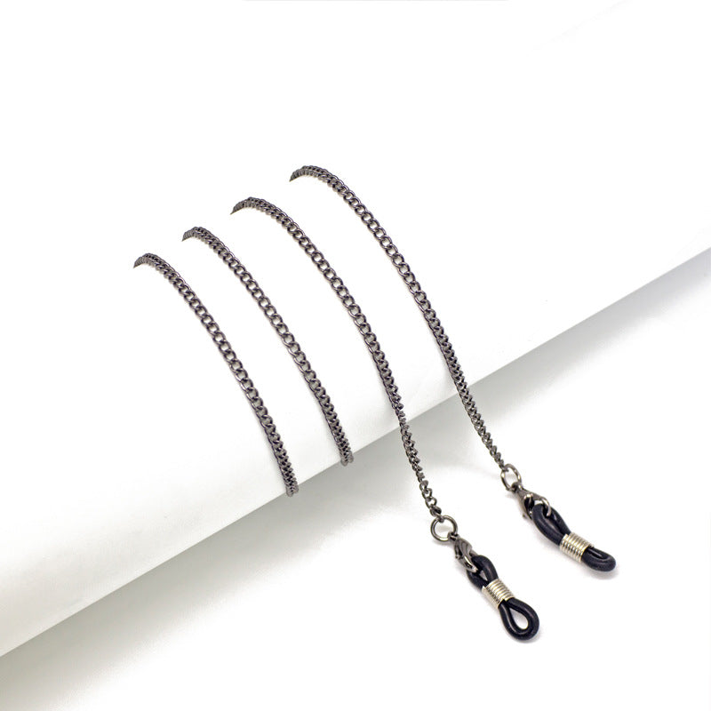 Adjustable Chain Eyewear Holder Stornfield