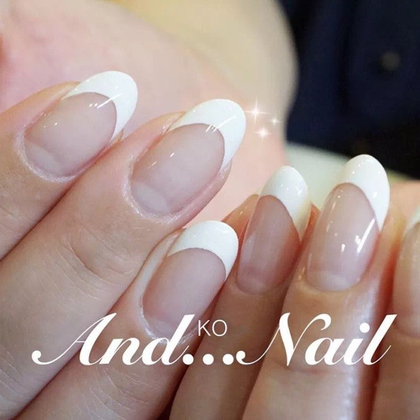 High-quality artificial nails in classic French Tip design Stornfield