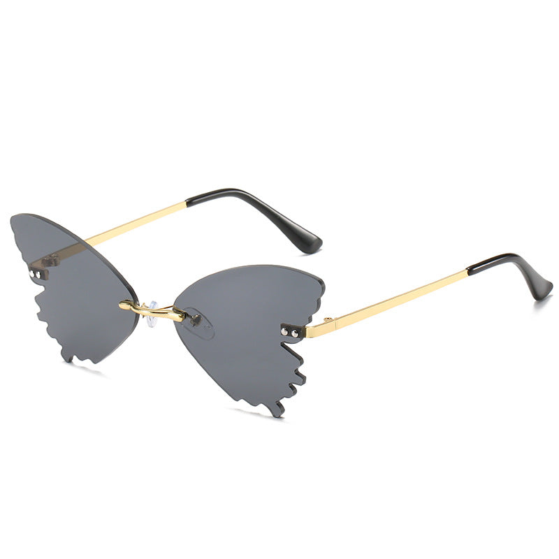 Butterfly-Shape Statement Sunglasses Stornfield
