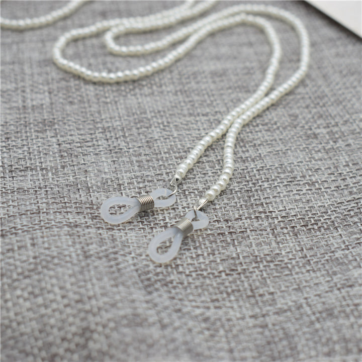 Elegant Pearl Eyewear Chain Stornfield