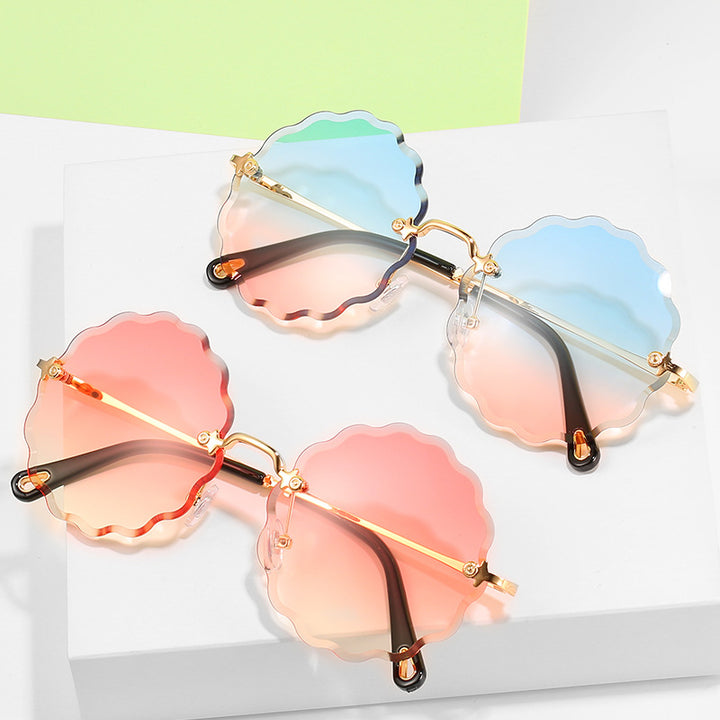 Floral-Shape Frame Sunglasses Stornfield