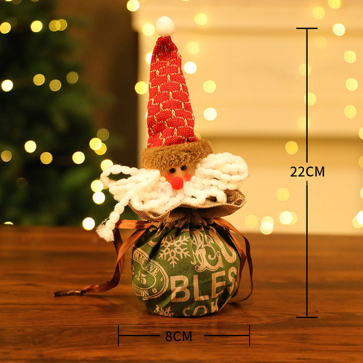 Decorative Christmas gift wrapping Stornfield