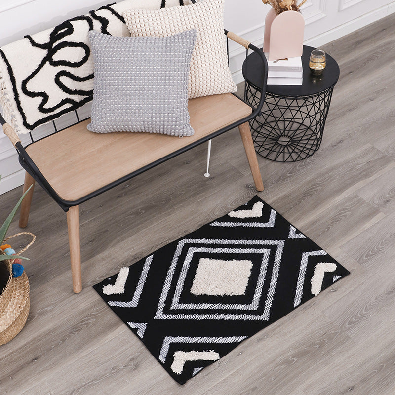 Short-pile bathroom and living rug with geometric diamond pattern and anti-slip backing Stornfield