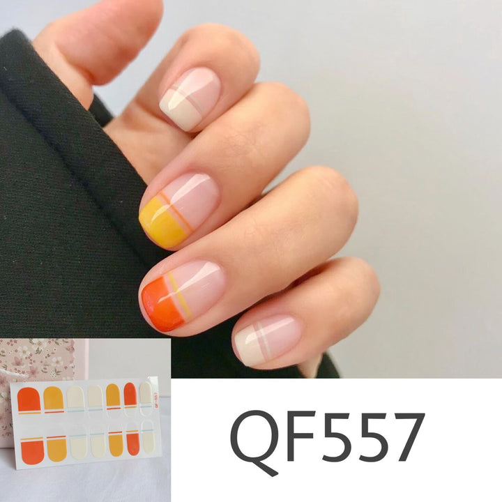Artificial nail art with star design Stornfield