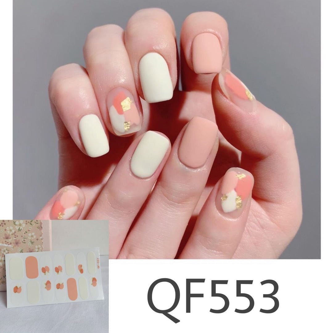 Artificial nail art with star design Stornfield