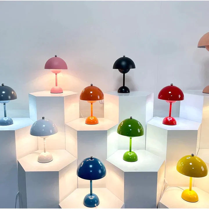 Stornfield | Luxurious Contemporary Nordic Table Lamp