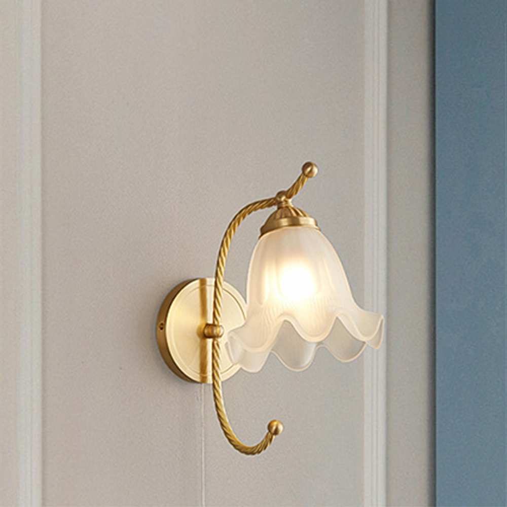 VintageGlow – Retro Glass Wall Light for Atmosphere | Stornfield