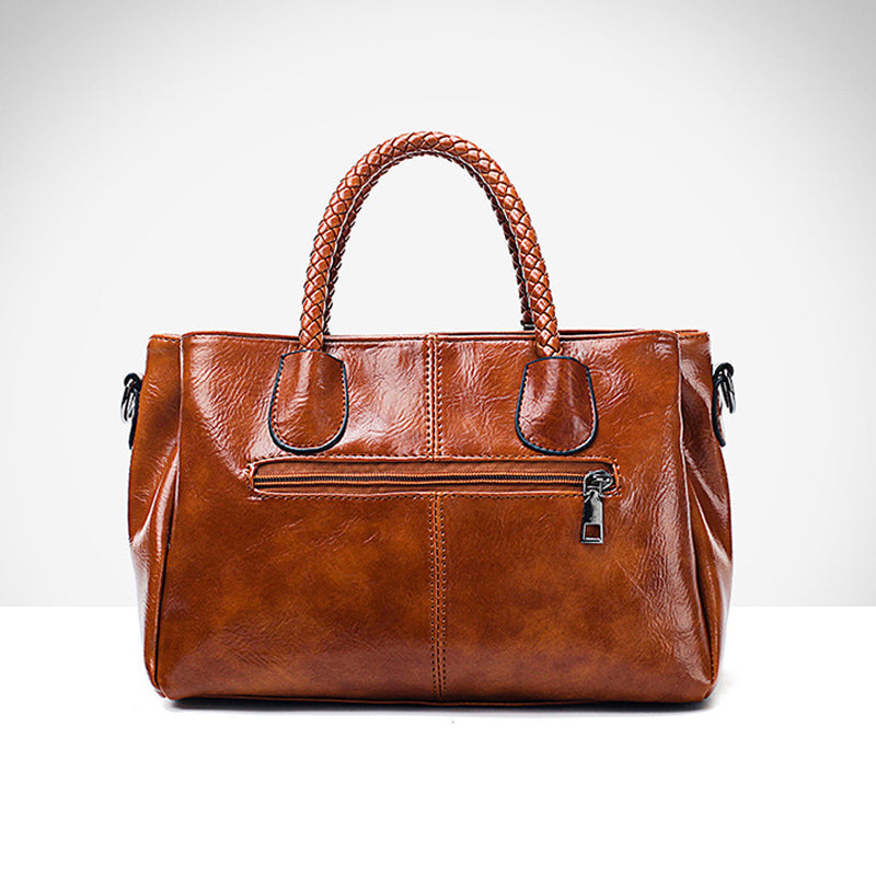 New handbags made of oil wax leather Boston, large tote bag made of soft leather | Stornfield