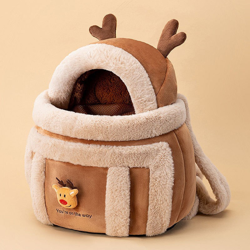 Double-shoulder backpack with animal motif for pets