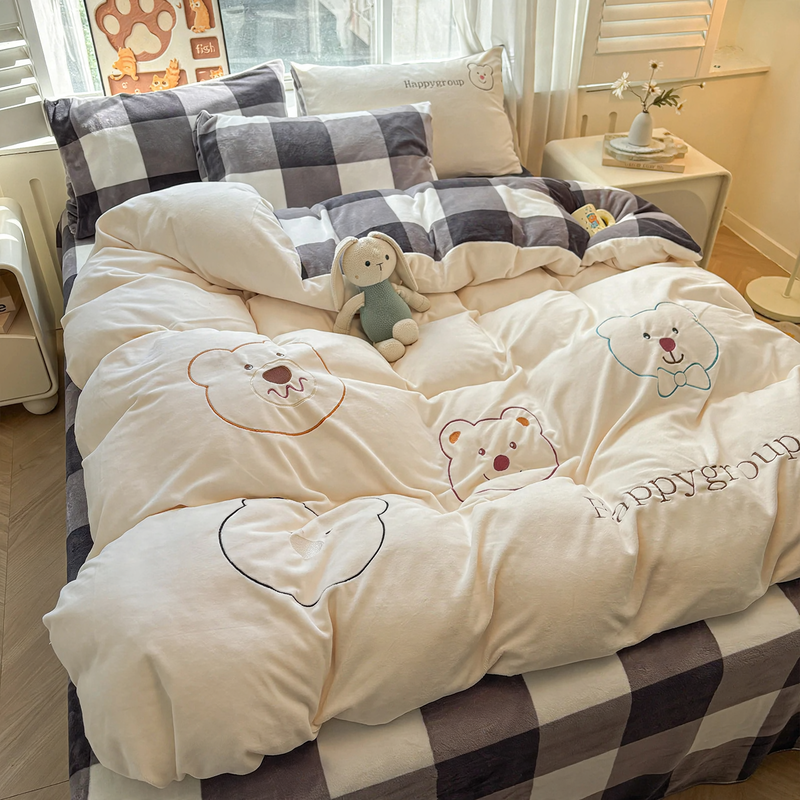 Winter bed linen set made of milk fiber fleece, double-sided