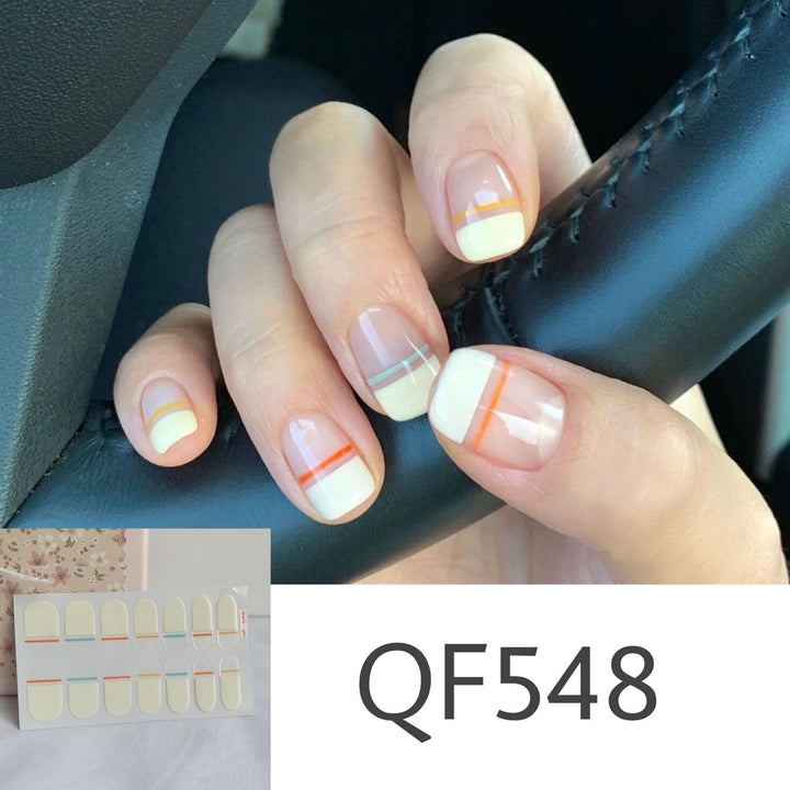 Artificial nail art with star design Stornfield