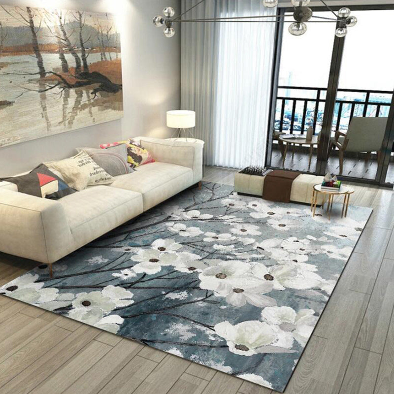 Stornfield | Traditional White & Gray Floral Pattern Washable Polyester Oriental Rug with Non-Slip Backing Living Room Rug