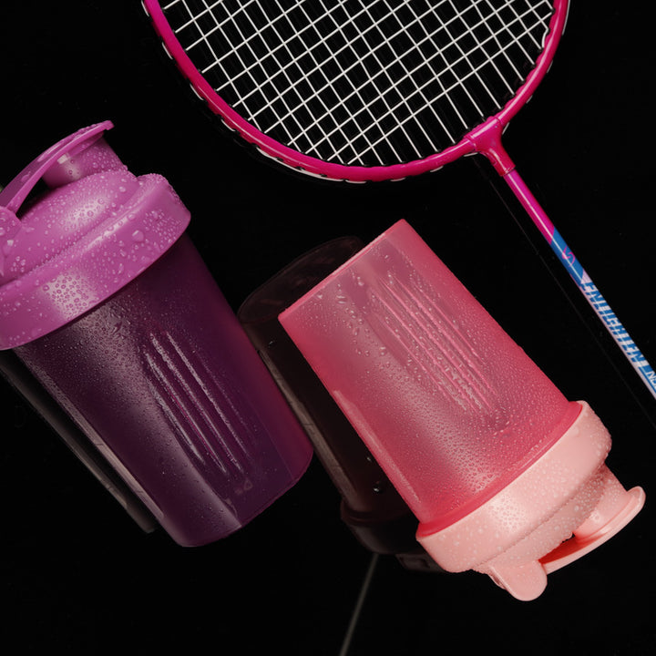 Unisex Shaker bottle with spill protection and measuring scale Stornfield