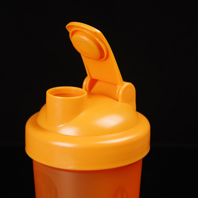 Unisex Shaker bottle with spill protection and measuring scale Stornfield