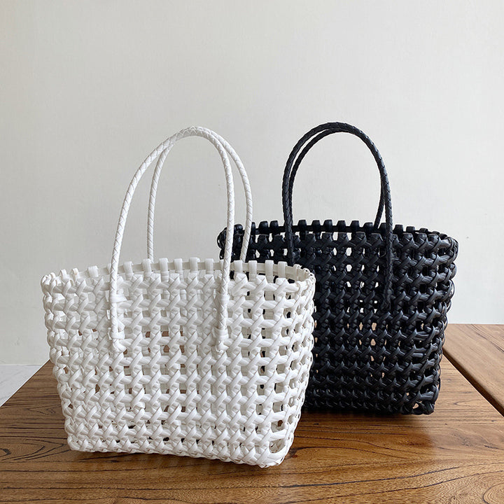 Stylish and Practical Shopping Bag Made of Woven Material Stornfield