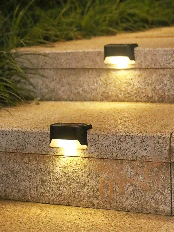 Stornfield | Solar-powered deck lighting for outdoor use