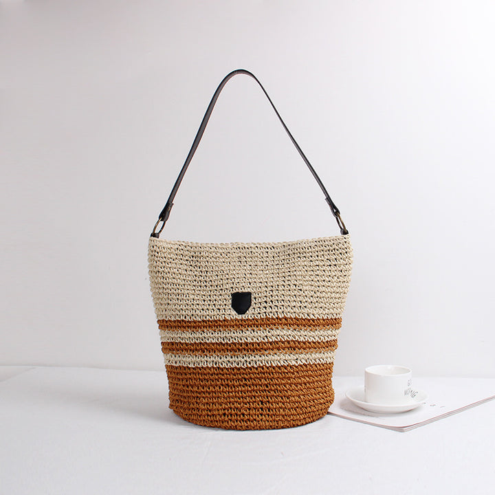 Braided shoulder bag with stylish accent Stornfield