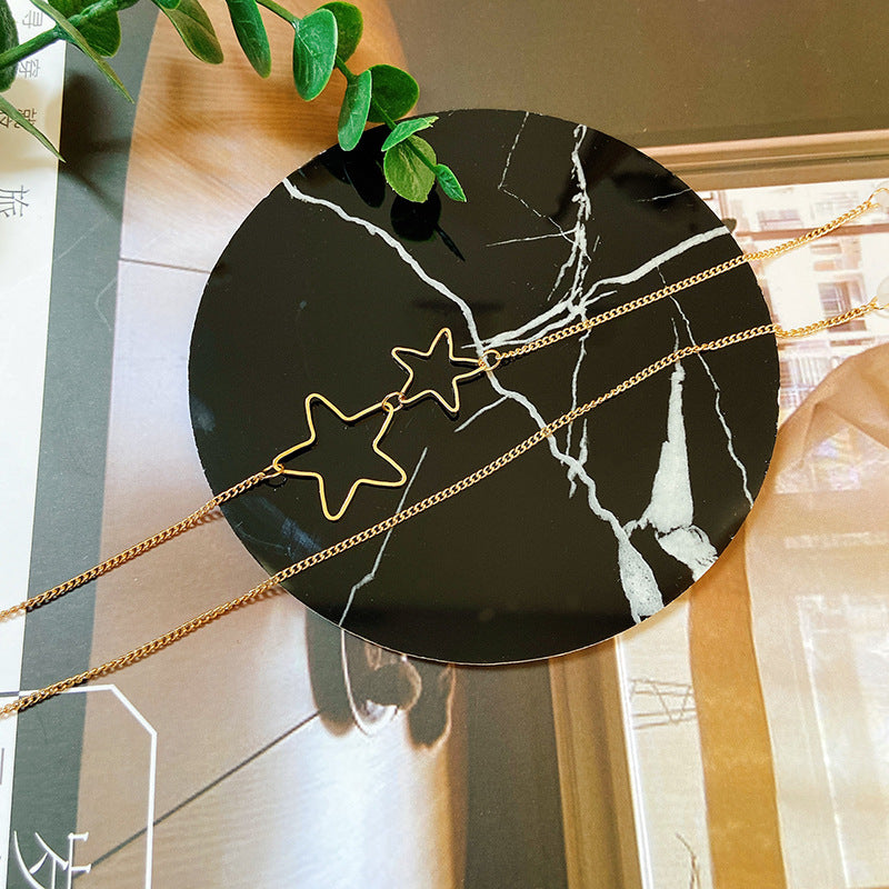 Filigree Star Necklace Stornfield