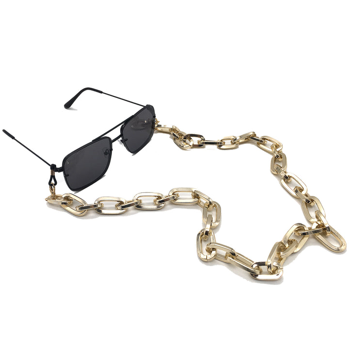Fashion-Forward Metallic Eyewear Chain Stornfield