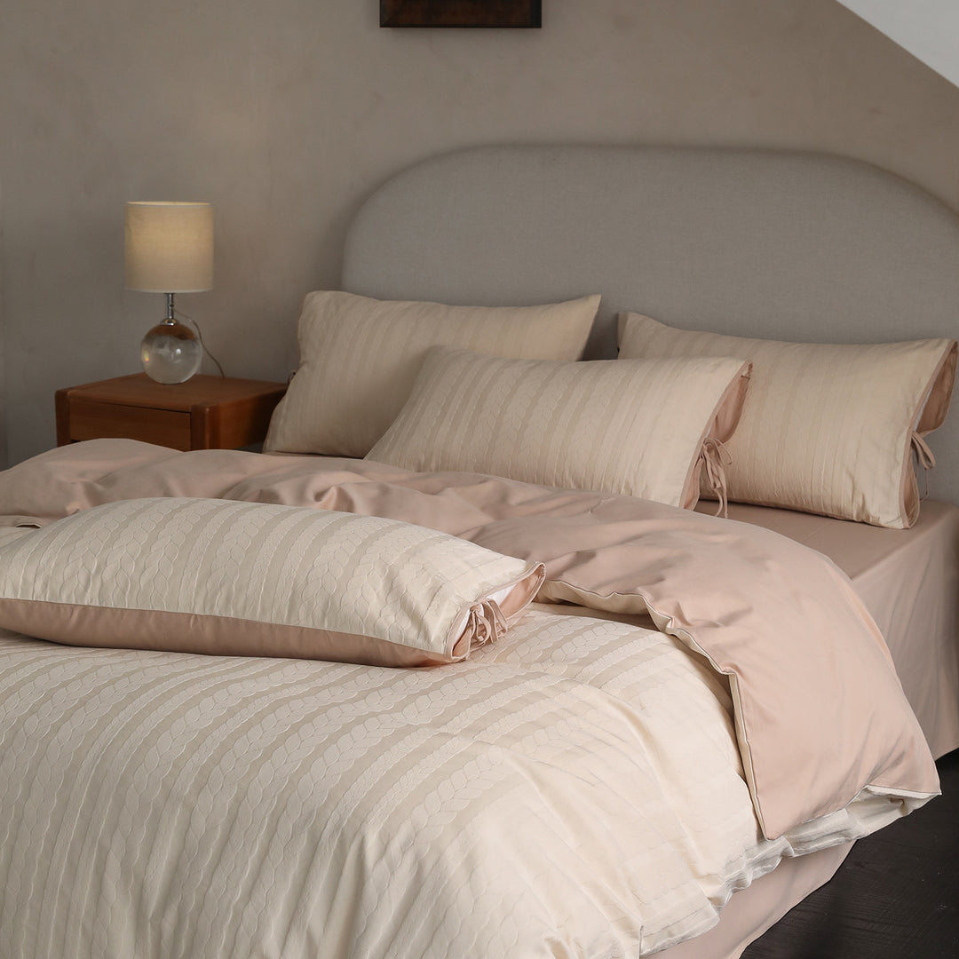 Bedding set made of long-staple cashmere with floral pattern