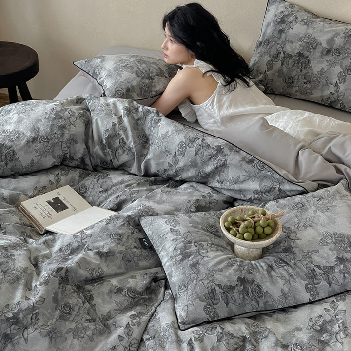 Cotton bedding set, 4-piece, with jacquard weaving