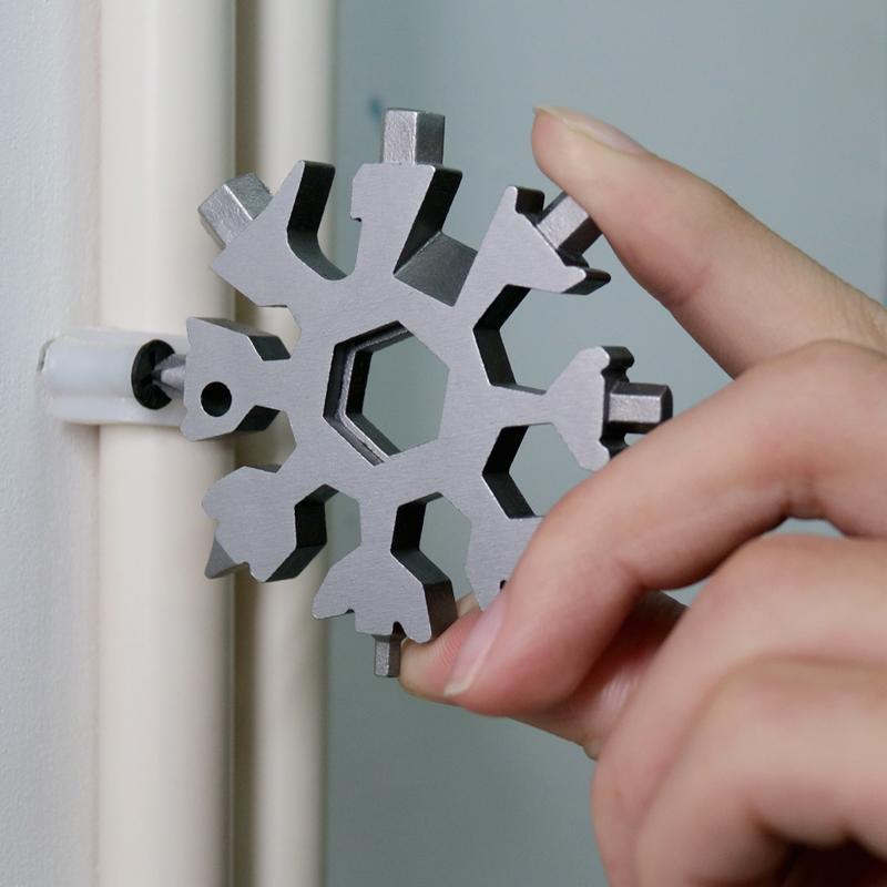 Saker 18-in-1 Snowflake Multi-Tool | Stornfield