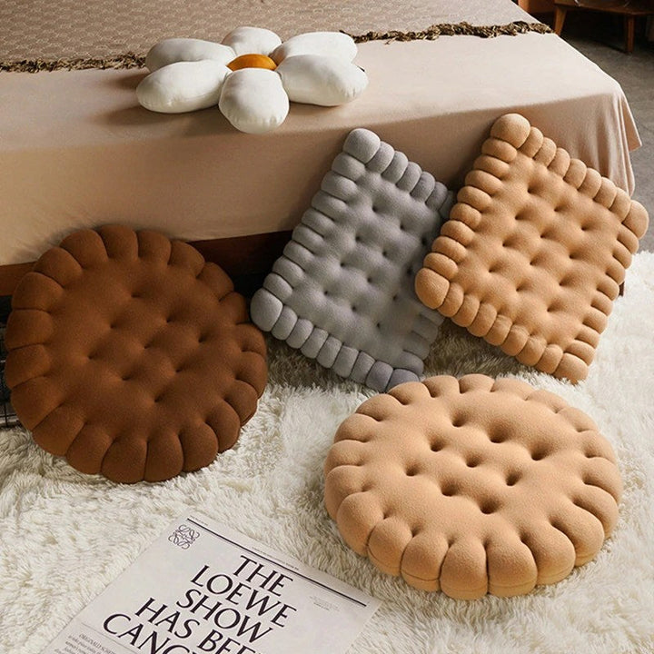 Stornfield | Biscuit Cushion