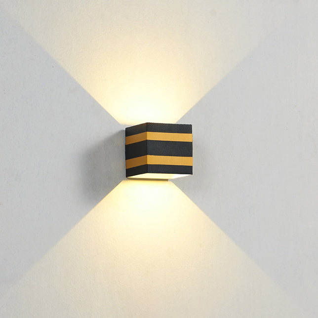 Outdoor Minimalist Square Cube Aluminum Waterproof LED Wall Sconce Lamp | Stornfield