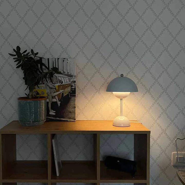 Stornfield | Luxurious Contemporary Nordic Table Lamp
