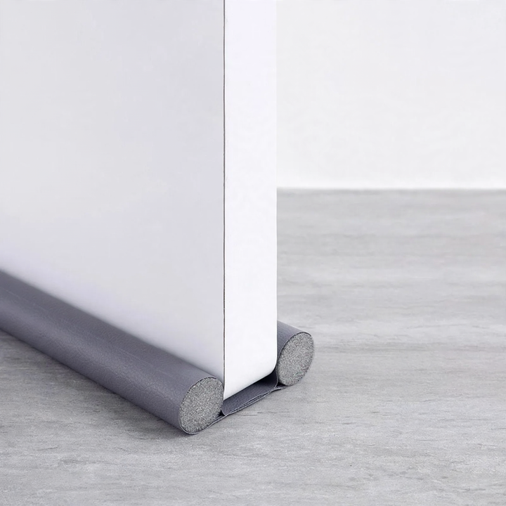 Double door bottom seal in leather look
