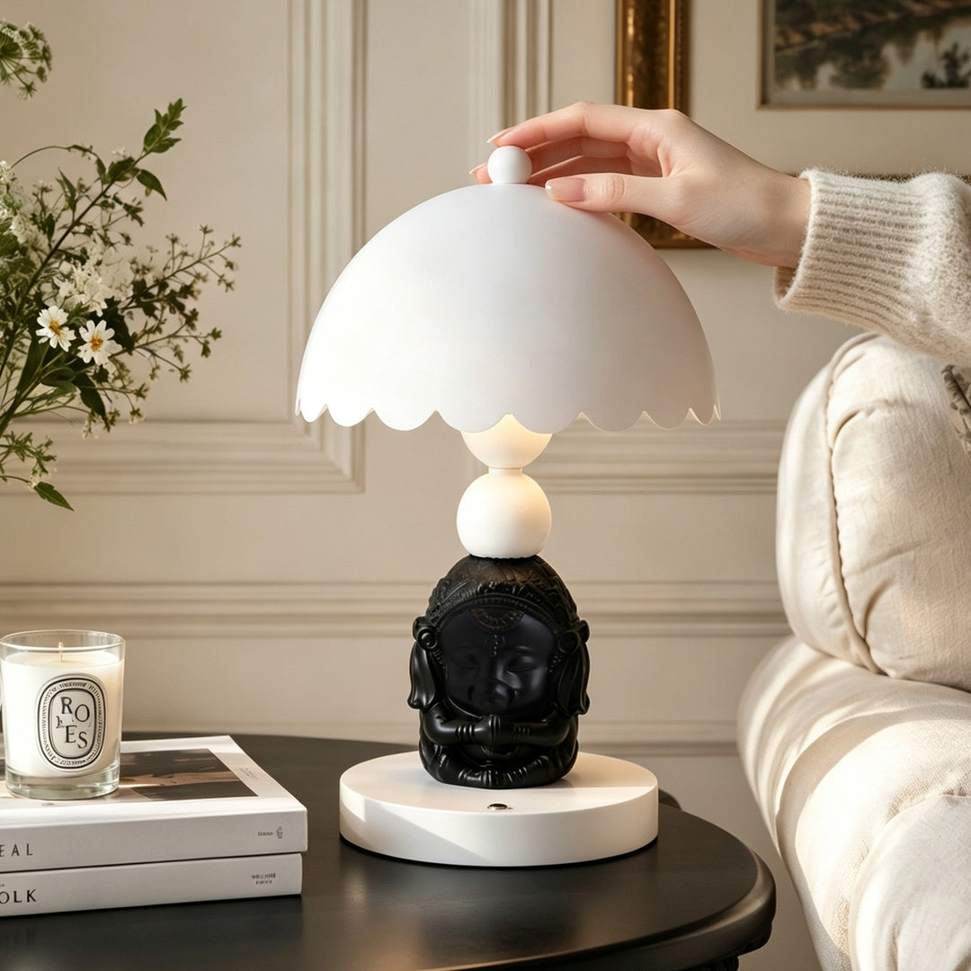 Elephant-shaped table lamp, art design