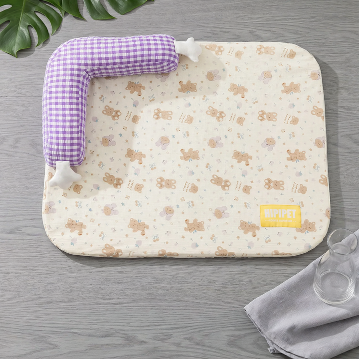 L-shaped pet bed with neck support